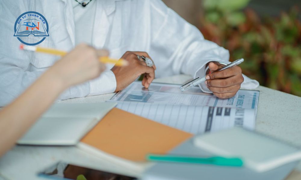 Thuê gia sư tại nhà giúp học sinh được theo sát tốt hơn